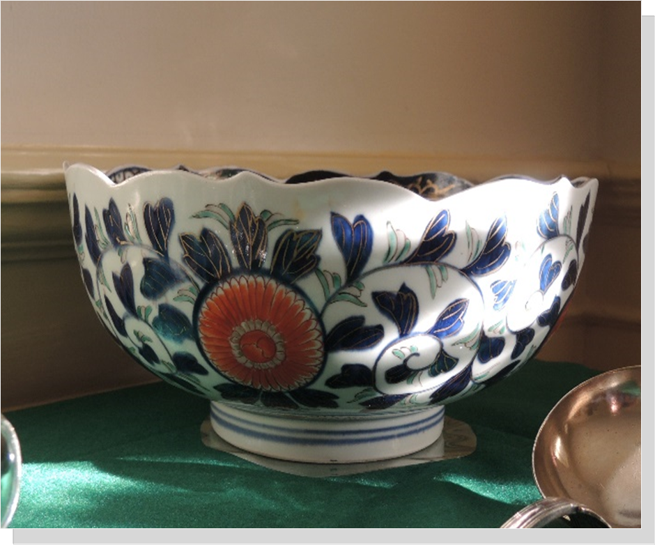 Japanese Imari Porcelain Punch Bowl